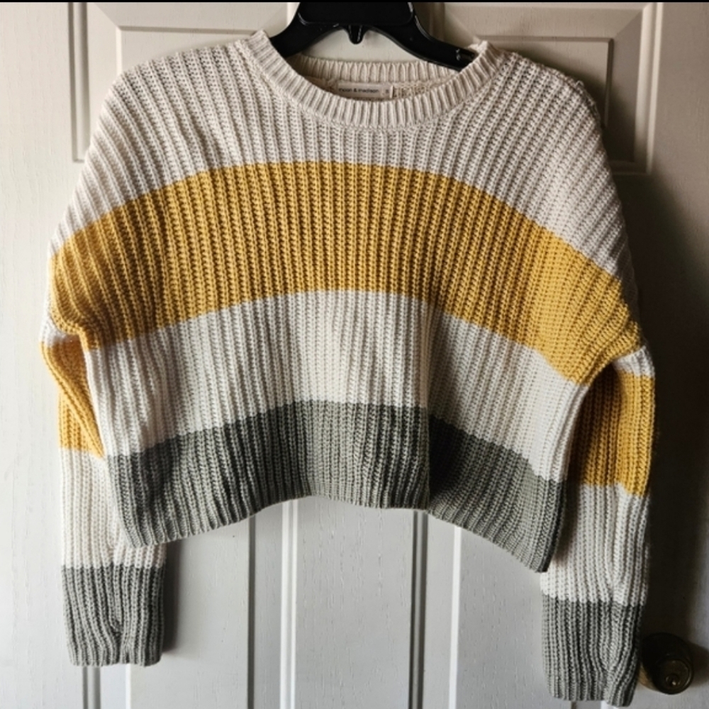 Moon & Madison Cropped Oversized Striped Knit Sweater - Small